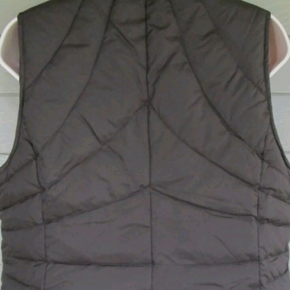 KENNETH COLE REACTION Quilted Down/Feather Puffer Vest … - Picture 4 of 9